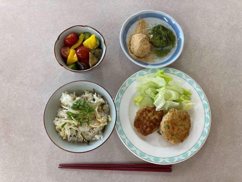 調理実習の料理写真