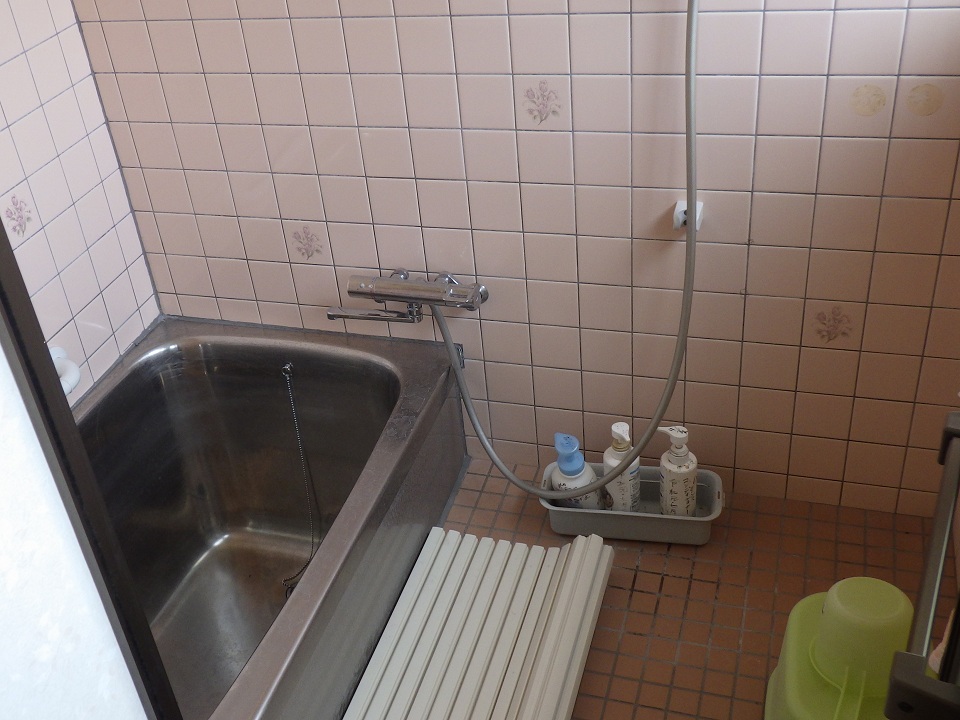 No.98物件写真（浴室）